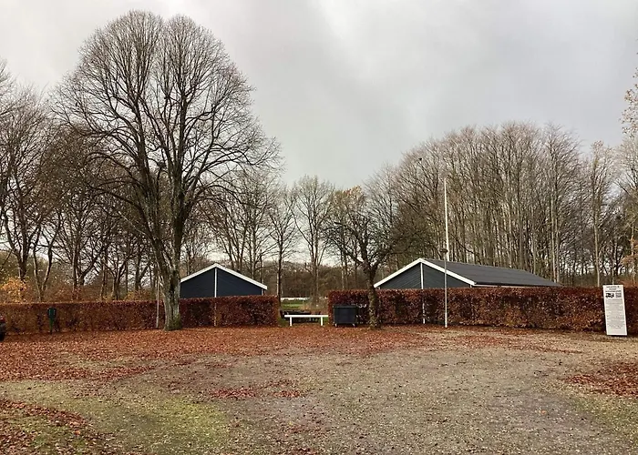 Stay, Steps From Mariehaven *